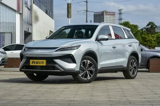 BYD Song Pro EV main image v109