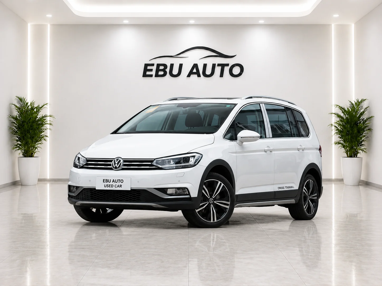 Volkswagen Volkswagen Touran L gasoline vehicle front view